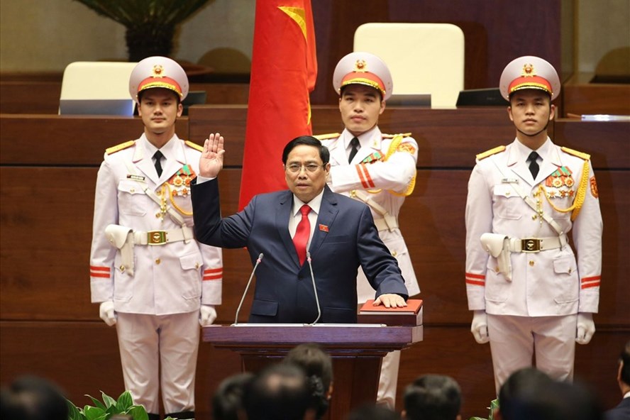 Đồng chí Phạm Minh Chính tuyên thệ khi được Quốc hội bầu làm Thủ tướng Chính phủ. Ảnh: VGP