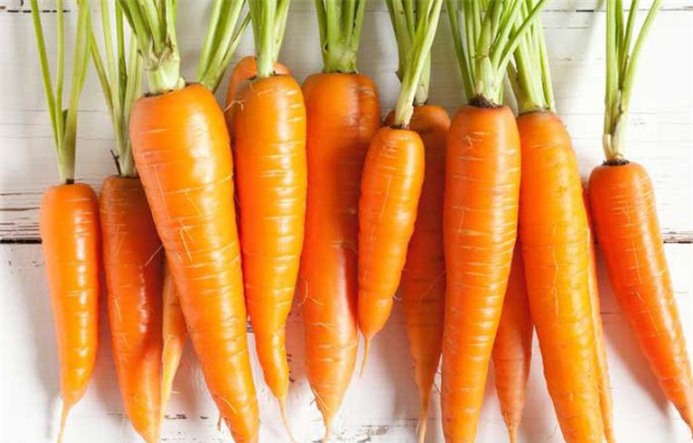 Cà rốt tốt cho mắt trẻ.