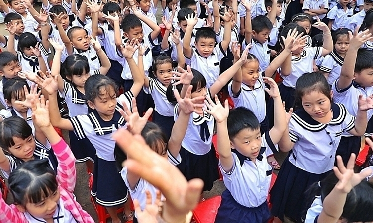 Ba năm đầu đời là mốc quan trọng để trẻ phát triển chiều cao. Ảnh: Hữu Khoa