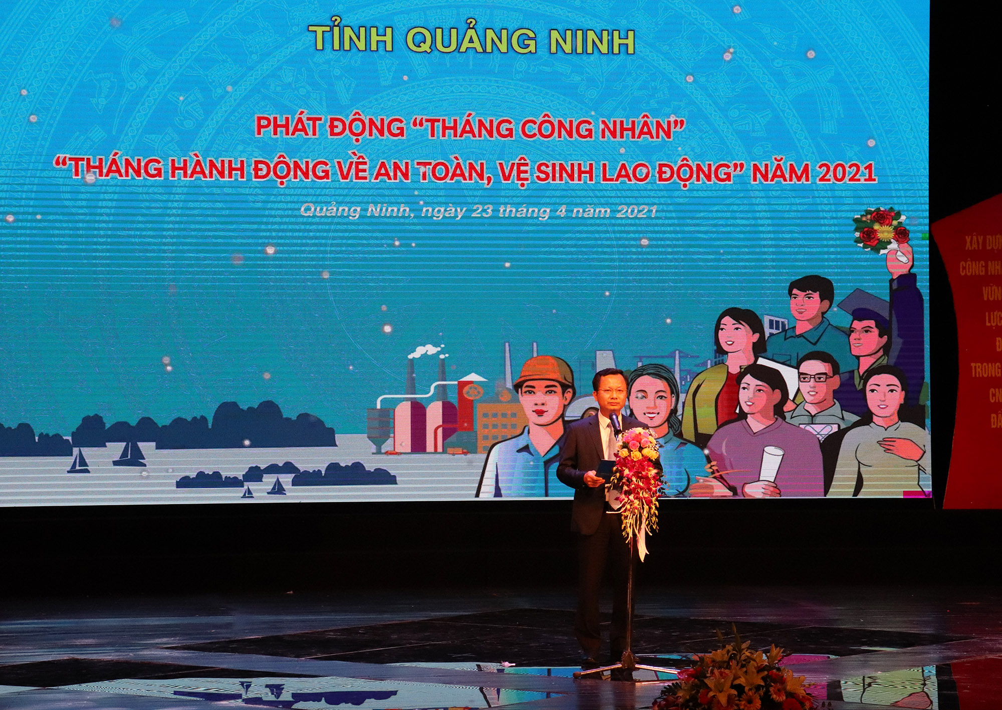 Đồng chí Cao Tường Huy, Phó Chủ tịch Thường trực UBND phát biểu tại buổi lễ.