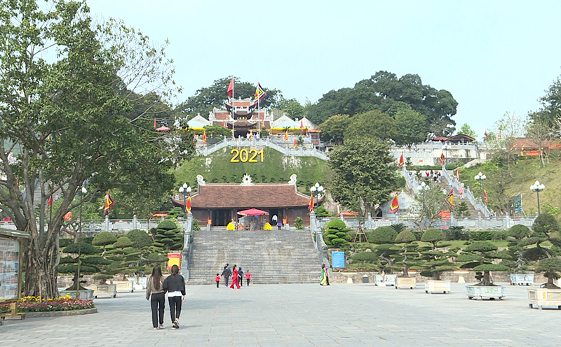 Di tích quốc gia đặc biệt đền Cửa Ông, một trong những ngôi đền đẹp nhất Việt Nam hiện nay.