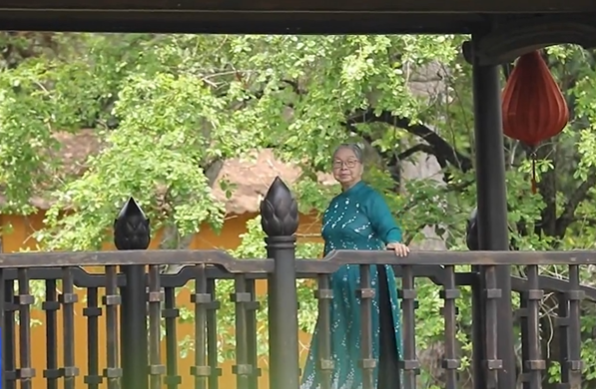 Bà Trịnh Thu Nga.
