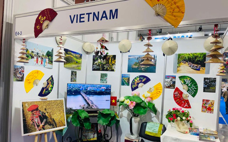  Gian hàng Việt Nam tại triển lãm.