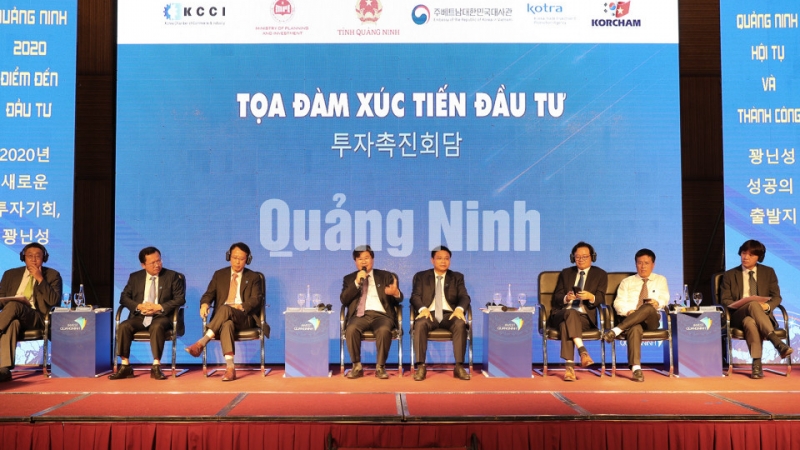 Tọa đàm xúc tiến đầu tư “Quảng Ninh - Cơ hội đầu tư mới” (8-2020). Ảnh: Đỗ Phương
