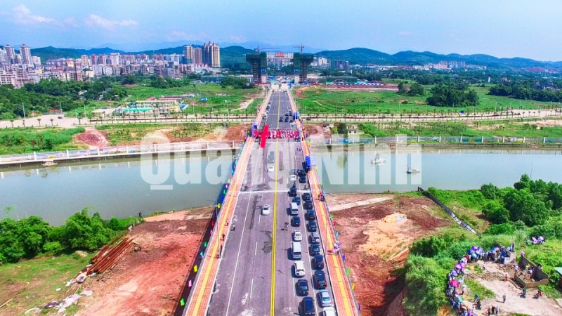 Cầu Bắc Luân II nhìn từ trên cao (9-2017). Ảnh: Hùng Sơn.