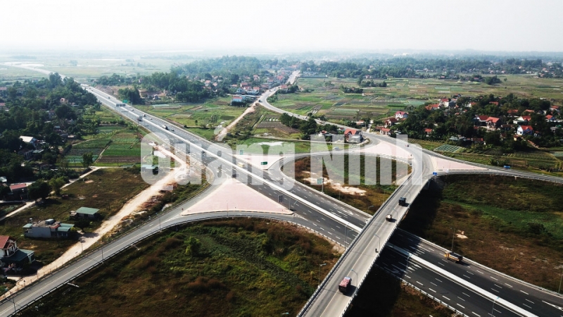 Cao tốc Hạ Long - Hải Phòng, đoạn đi qua TX Quảng Yên (12-2019). Ảnh: Đỗ Phương