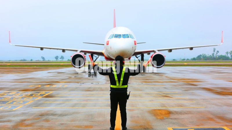 Máy bay Vietjet Air mang số hiệu VJ A636 hạ cánh xuống Cảng hàng không quốc tế Vân Đồn (20-1-2019). Ảnh: Đỗ Phương