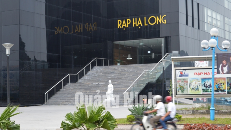 Rạp chiếu phim Hạ Long mới được đầu tư trong quần thể Bảo tàng, Thư viện Quảng Ninh. Ảnh: Vạn Thảo