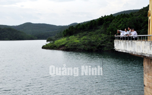 Hồ Tràng Vinh, xã Hải Tiến (Móng Cái) có dung tích 75 triệu m3.