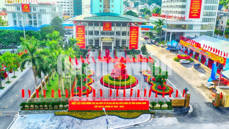 Trung tâm Tổ chức hội nghị tỉnh (TP Hạ Long), nơi diễn ra Đại hội đại biểu Đảng bộ tỉnh lần thứ XV, nhiệm kỳ 2020-2025 (9-2020). Ảnh: Hùng Sơn