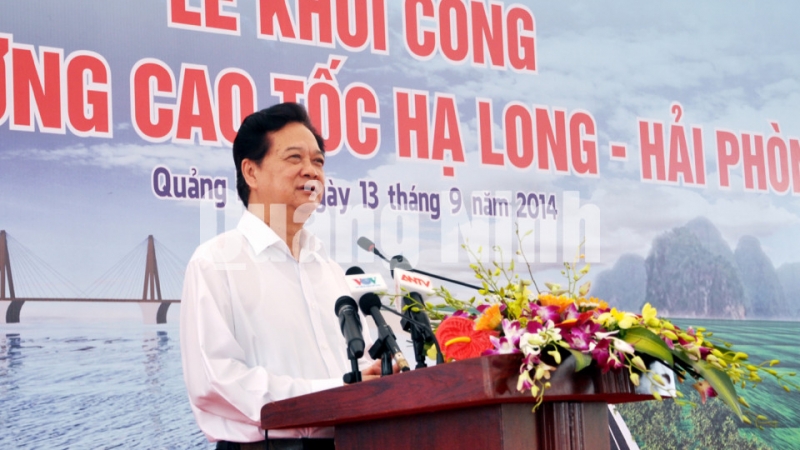 Thủ tướng Chính phủ Nguyễn Tấn Dũng phát biểu tại Lễ khởi công dự án (9-2014). Ảnh: Khánh Giang