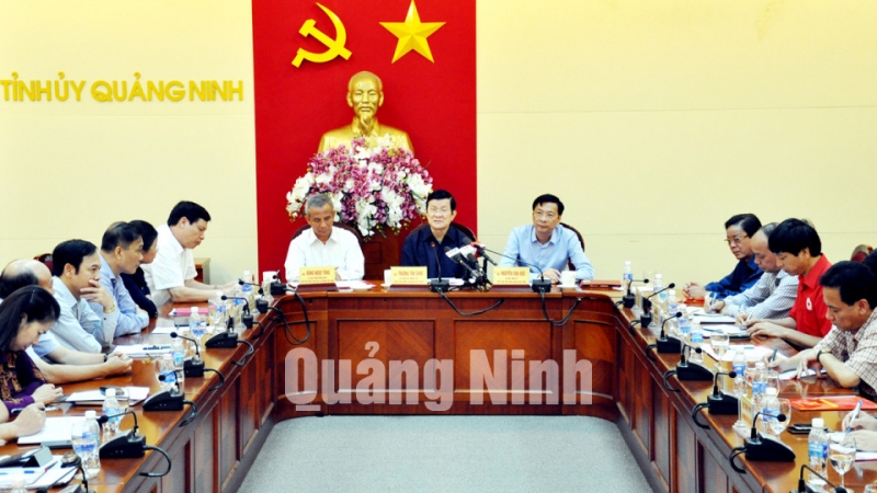 Chủ tịch nước Trương Tấn Sang đến thăm, động viên Đảng bộ, chính quyền, nhân dân tỉnh Quảng Ninh