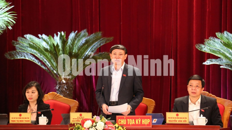 Bí thư Tỉnh ủy, Chủ tịch HĐND tỉnh Nguyễn Xuân Ký điều hành phiên thảo luận tại hội trường (12-2019). Ảnh: Hùng Sơn