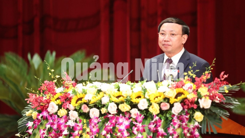 Đồng chí Nguyễn Xuân Ký, Bí thư Tỉnh ủy, Chủ tịch HĐND tỉnh, phát biểu khai mạc kỳ họp (7-2020). Ảnh: Đỗ Phương