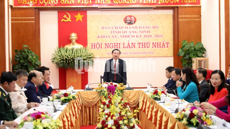 Quang cảnh Hội nghị lần thứ nhất Ban Chấp hành Đảng bộ tỉnh khoá XV, nhiệm kỳ 2020-2025.