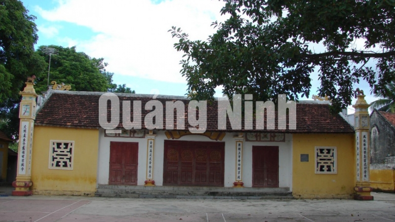Ðình Yên Giang
