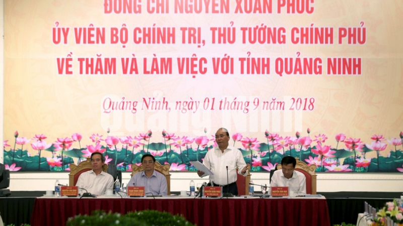 Thủ tướng Nguyễn Xuân Phúc phát biểu kết luận buổi làm việc (9-2018). Ảnh: Đỗ Giang