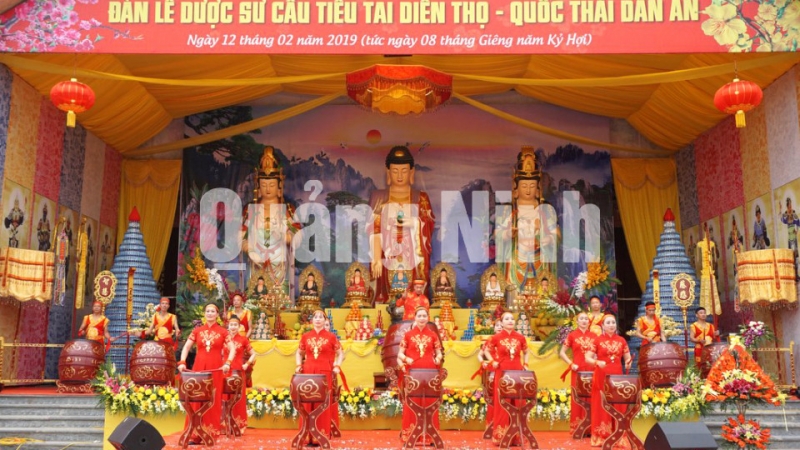 Màn trống hội chào mừng khai hội xuân chùa Ba Vàng 2019. Ảnh: Minh Đức