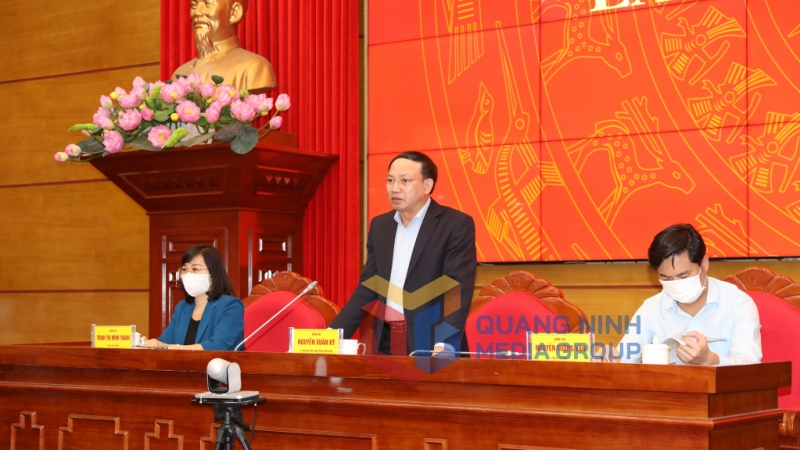 Bí thư Tỉnh ủy Nguyễn Xuân Ký phát biểu tại Hội nghị BCH Đảng bộ tỉnh (10-2021). Ảnh: Đỗ Phương