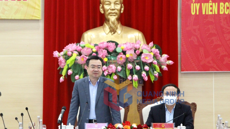 Đồng chí Nguyễn Thanh Nghị, Ủy viên Trung ương Đảng, Bộ trưởng Bộ Xây dựng, phát biểu chỉ đạo tại buổi làm việc (3-2022). Ảnh: Thu Chung