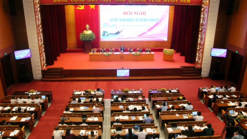 Tỉnh Quảng Ninh tổ chức hội nghị gặp mặt doanh nghiệp lần thứ nhất năm 2022 với sự tham dự của hơn 400 doanh nghiệp (5-2022). Ảnh: Thu Chung