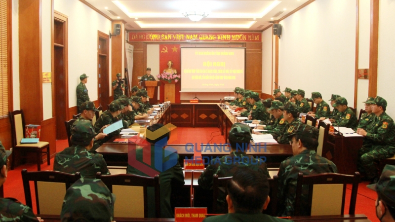 Hội nghị Bộ Chỉ huy Bộ đội Biên phòng tỉnh báo cáo kế hoạch phòng, chống đẩy đuổi, tiếp nhận người về qua các cửa khẩu biên giới của UBND tỉnh (11-2022). Ảnh: Thu Chung