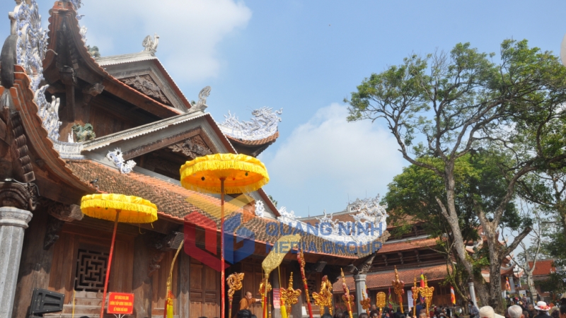 Vàng son chùa Quỳnh Lâm (1-2021). Ảnh Khánh Giang