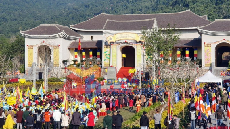 Hàng nghìn người hành hương tại Lễ khai hội xuân Yên Tử năm 2023. Ảnh: Dương Trường