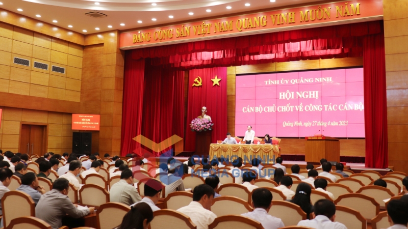 Hội nghị cán bộ chủ chốt về công tác cán bộ (4-2023). Ảnh Thu Chung