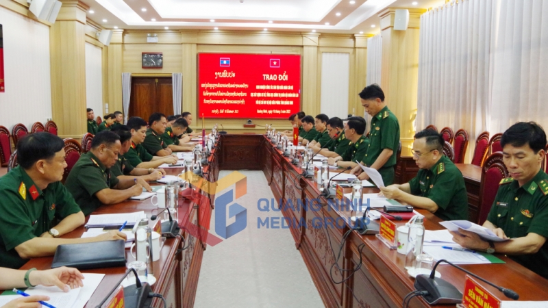 BĐBP tỉnh Quảng Ninh chia sẻ kinh nghiệm công tác dân vận với Đoàn công tác (5-2023). Ảnh: Nguyễn Chiến