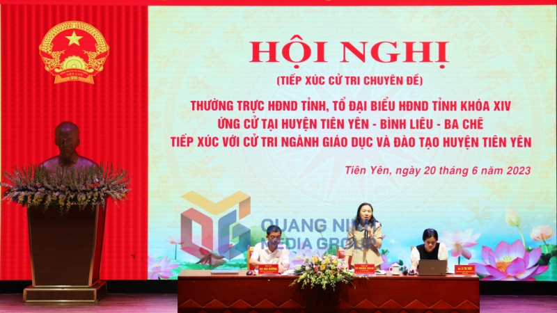 Quang cảnh buổi tiếp xúc cử tri tại huyện Tiên Yên (6-2023). Ảnh: Minh Đức