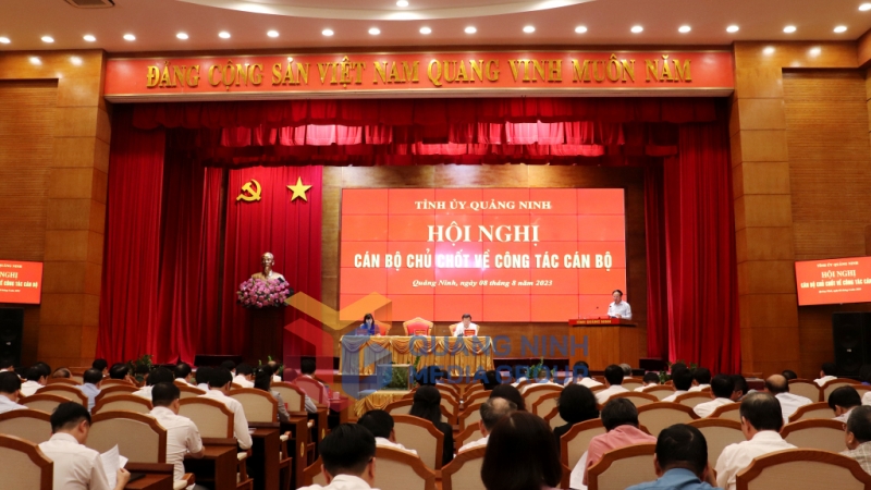 Hội nghị cán bộ chủ chốt về công tác cán bộ (8-2023). Ảnh Thu Chung