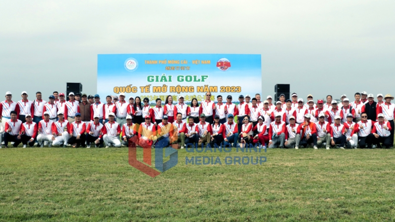 2023-12_Giải Golf quốc tế mở rộng năm 2023 nằm trong chuỗi các hoạt động văn hoá thể thao của Hội chợ Thương mại - Du lịch Quốc tế Việt Trung. Ảnh: Hà Phong