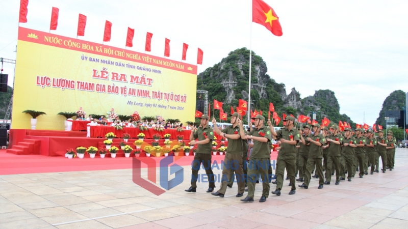 Các lực lượng tham gia bảo vệ an ninh trật tự ở cơ sở diễu hành tại buổi lễ (7-2024). Ảnh: Minh Hà