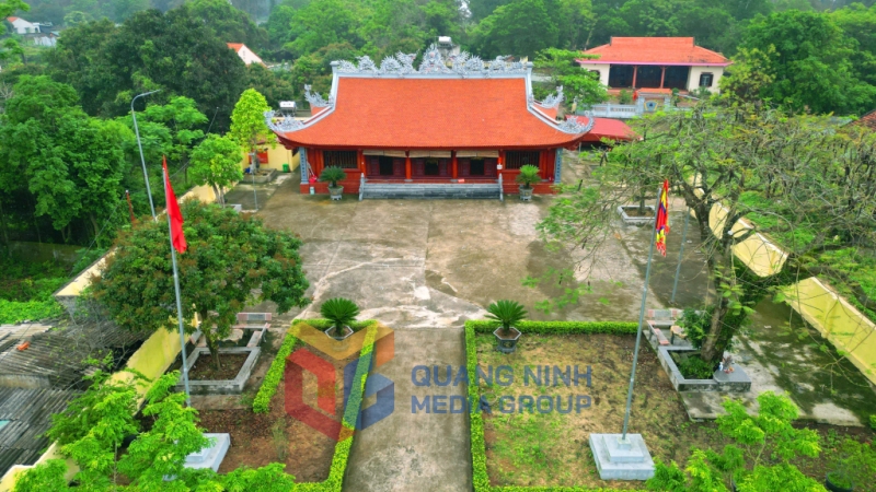 Đình Bình Ngọc, nơi ghi dấu quá trình hình thành của vùng đất nơi địa đầu Tổ quốc (7-2024). Ảnh: Tạ Quân