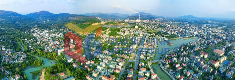Toàn cảnh TP Uông Bí (2-2016). Ảnh: Khánh Giang