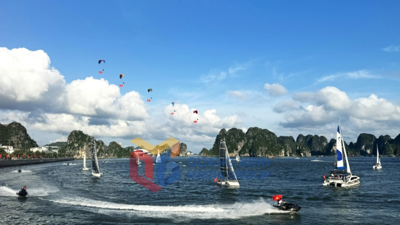 2024-09_Lễ hội Thuyền buồm, dù bay, moto nước “Vượt sóng Hạ Long - 2024”. Ảnh: Đỗ Phương