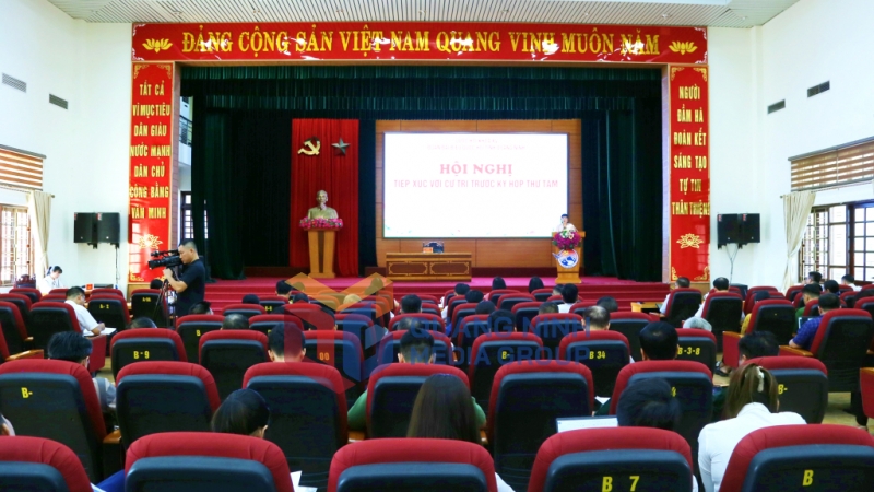 Quang cảnh buổi tiếp xúc cử tri tại huyện Đầm Hà (9-2024). Ảnh: Nguyễn Thanh