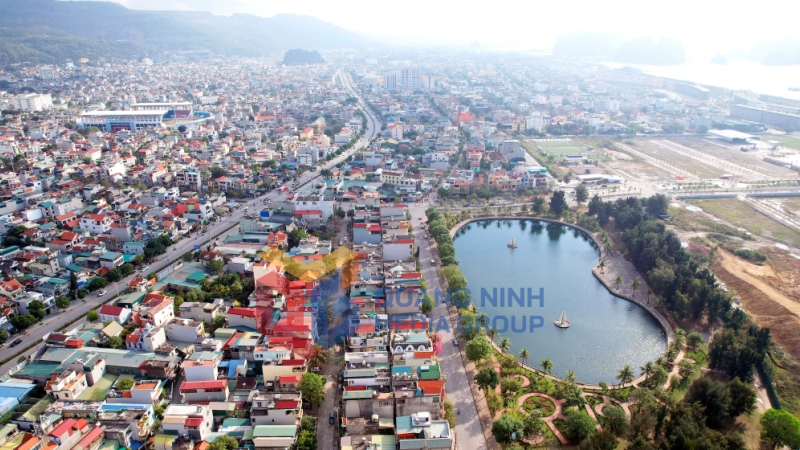 Một góc thành phố Cẩm Phả (11-2024). Ảnh: Dương Trường