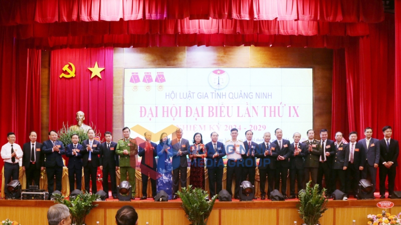 Ban Chấp hành Hội Luật gia tỉnh Quảng Ninh nhiệm kỳ 2024-2029 ra mắt tại Đại hội (12-2024). Ảnh: Nguyễn Thanh
