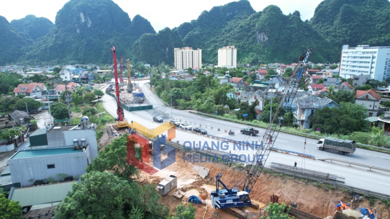 2024-12_Dự án cải tạo, nâng cấp QL279 nối Hạ Long - Cẩm Phả- Khu vực nút giao với QL18 trên địa bàn phường Quang Hanh. Ảnh: Thành Công