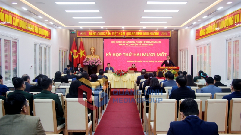 Quang cảnh Kỳ họp lần thứ 21, HĐND TP Móng Cái khóa XXI, nhiệm kỳ 2021-2026 (12-2024). Ảnh: Mạnh Trường
