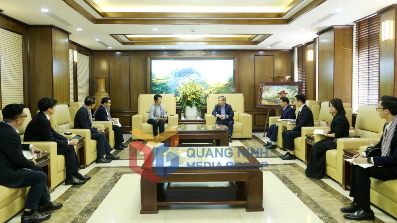 2024-12_Bí thư Tỉnh ủy Vũ Đại Thắng tiếp xã giao lãnh đạo Tập đoàn Amata. Ảnh: Thu Chung