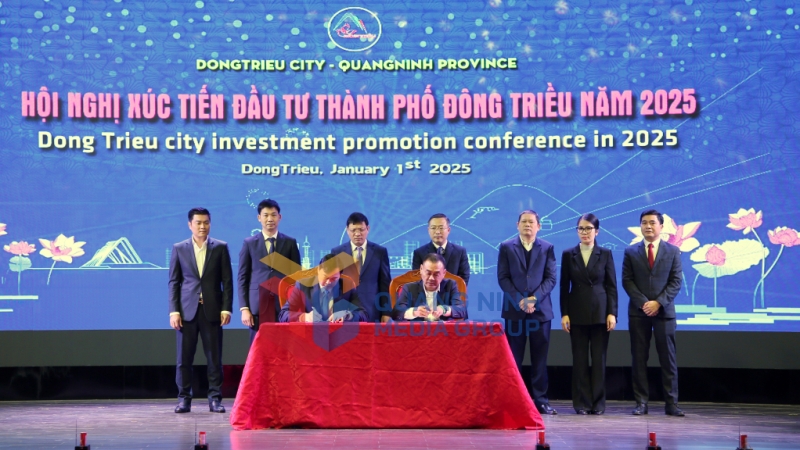 Lễ ký kết biên bản ghi nhớ đầu tư (1-2025). Ảnh: Minh Hà