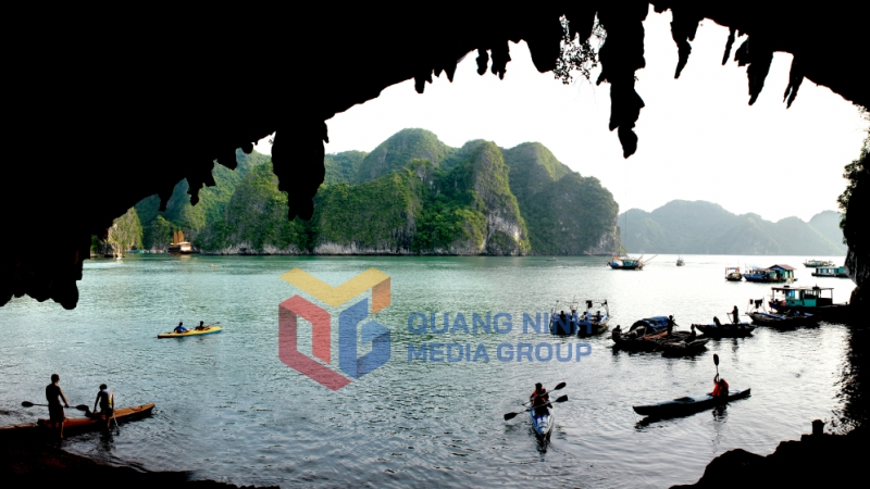 Vẻ đẹp trước cửa hang Bồ Nâu (2-2025). Ảnh: Đỗ Giang
