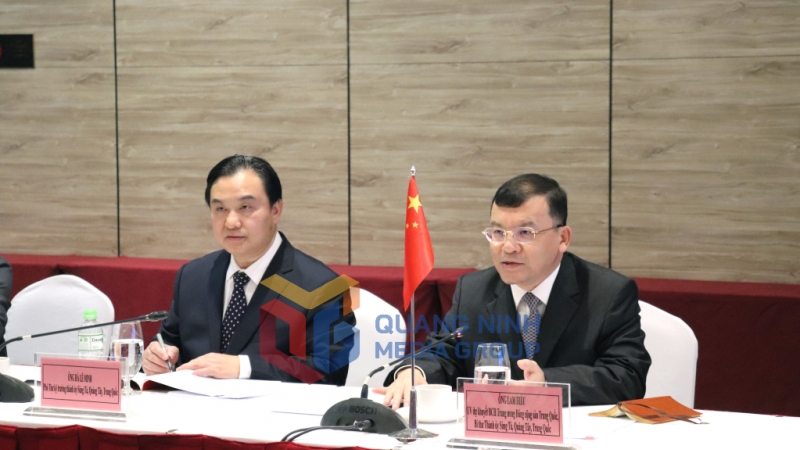 Đại diện lãnh đạo thành phố Sùng Tả, Khu tự trị dân tộc Choang Quảng Tây, Trung Quốc đưa ra nhiều đề xuất phát triển du lịch giữa 2 địa phương (2-2025). Ảnh: Hoàng Quỳnh
