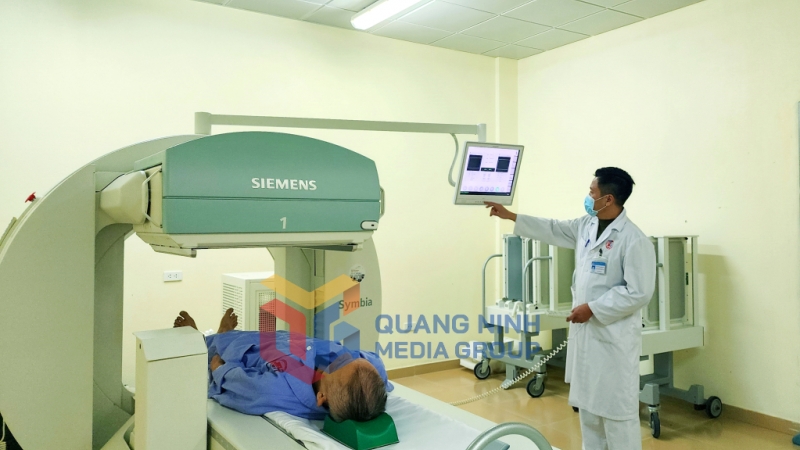 Chụp xạ hình xương trong chẩn đoán, điều trị ung thư tại Bệnh viện Việt Nam -Thụy Điển Uông Bí (2-2025). Ảnh: Nguyễn Hoa