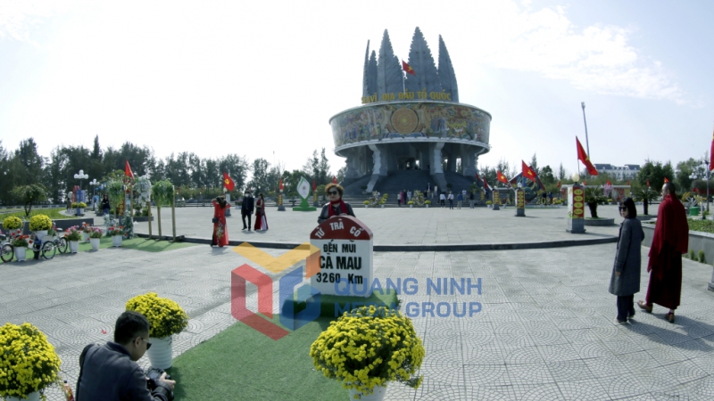 Mũi Sa Vĩ là điểm check in lý tưởng của du khách (4-2025). Ảnh: Đỗ Giang