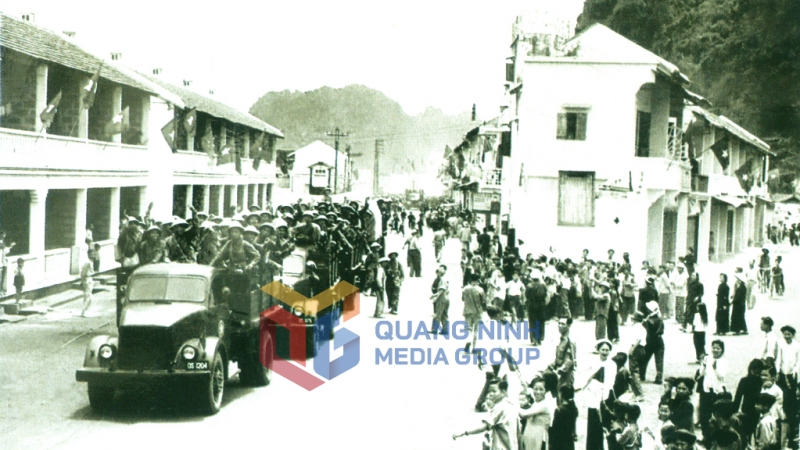Bãi Cháy ngày giải phóng. Ảnh: Tư Liệu