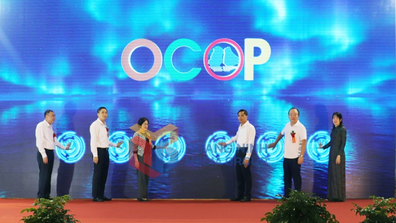 2025-05_Khai mạc Hội chợ OCOP khu vực Đồng bằng sông Hồng - Quảng Ninh 2025. Ảnh: Cao Quỳnh